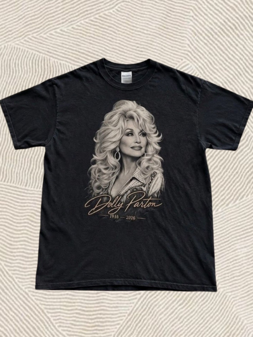Gildan Black Short Sleeve T-Shirt with Dolly Parton Portrait Graphic
